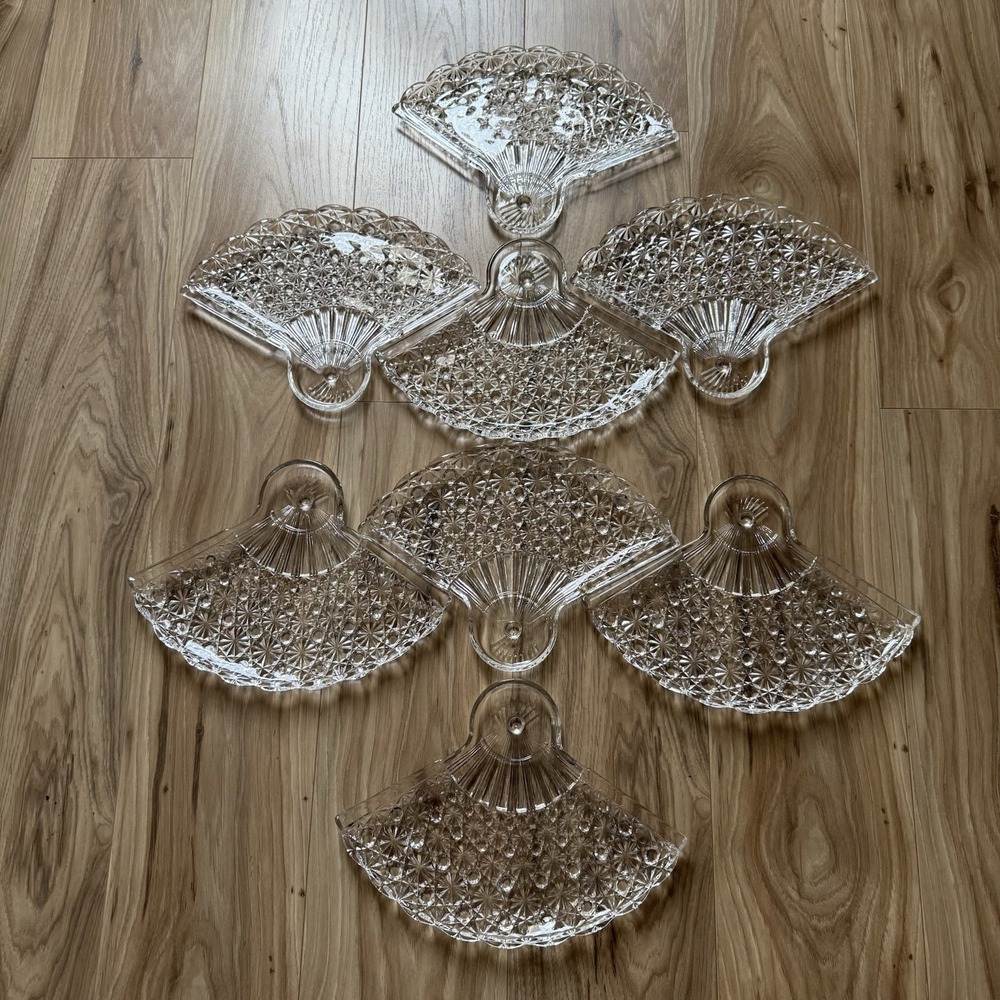 Set of 8 L.G. Wright Daisy Button Fan Shaped Clear Glass Snack Trays
